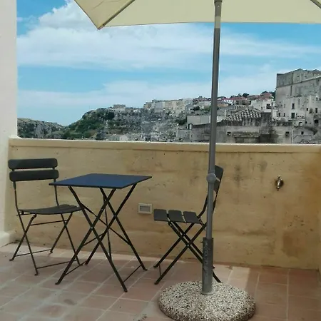 Le Tre Vie & Πανσιόν 3*